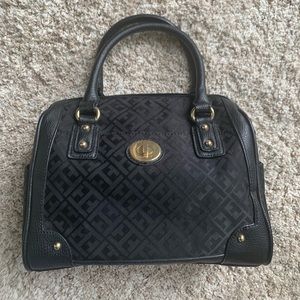 tommy hilfiger purse